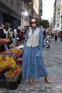 in the front row at Tory Burch  RTW Spring 2022