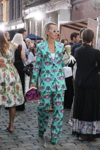 Front row at Tory Burch  RTW Spring 2022