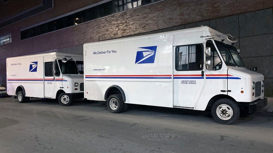 The latest Pitney Bowes Parcel Shipping Index reveals that U.S. parcel volume grew 37 percent year-over-year in 2020, reaching 20 billion.