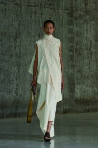 Uma Wang RTW Spring 2022
