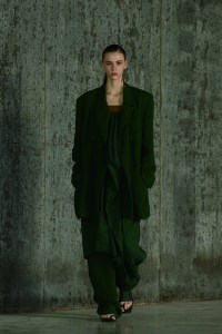Uma Wang RTW Spring 2022