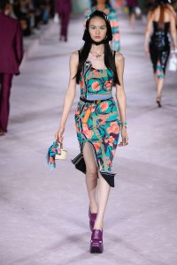 Versace RTW Spring 2022