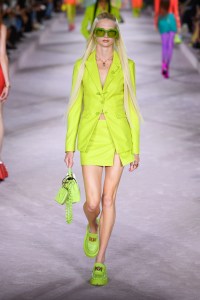 Versace RTW Spring 2022