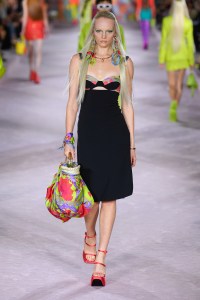 Versace RTW Spring 2022