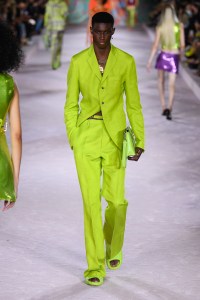 Versace RTW Spring 2022