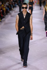 Versace RTW Spring 2022