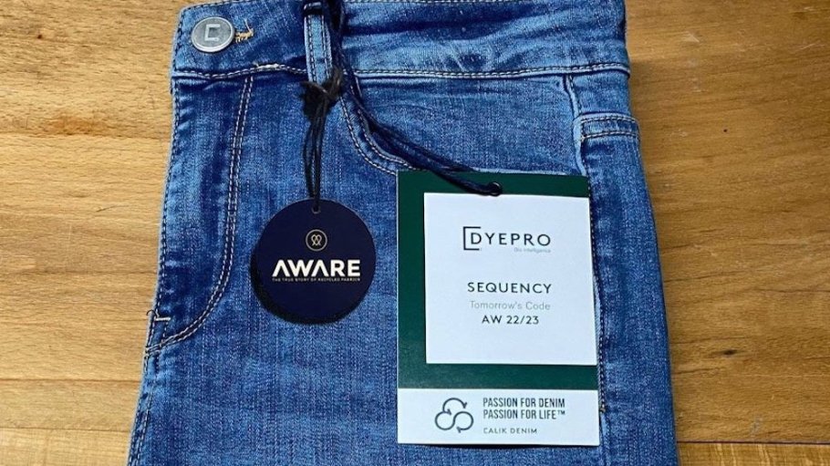 Calik Denim debuted a waterless denim dyeing process equipped with The Movement’s Aware traceability solution.