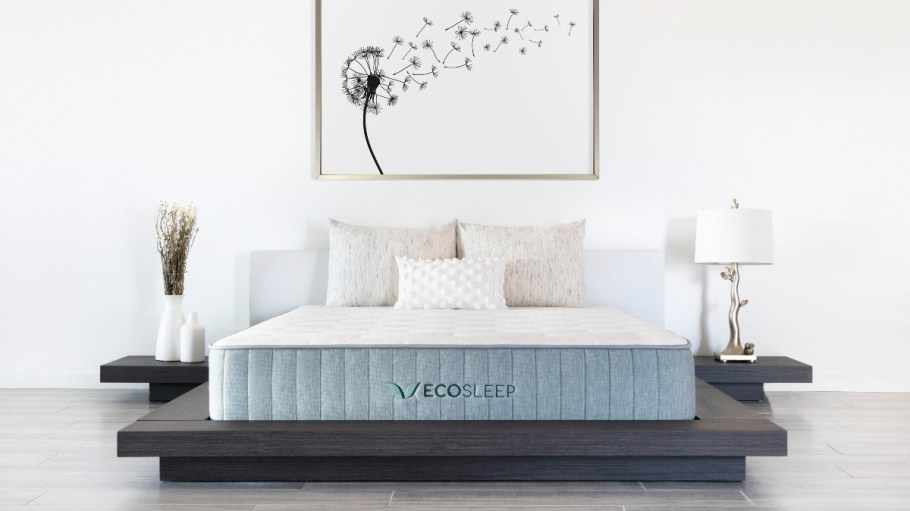 Mattress companies Brooklyn Bedding and Helix are joining forces in an acquisition by private equity firm Cerberus Capital Management.