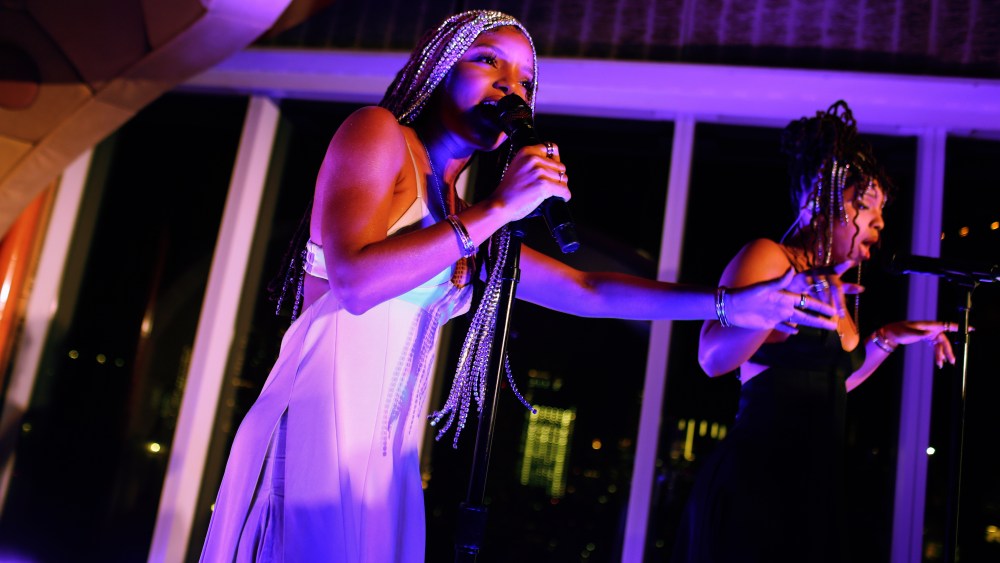 Chloe Bailey and Halle Bailey performing