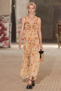 Dsquared2 RTW Spring 2022