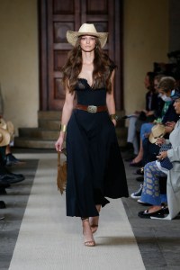 Luisa Spagnoli RTW Spring 2022