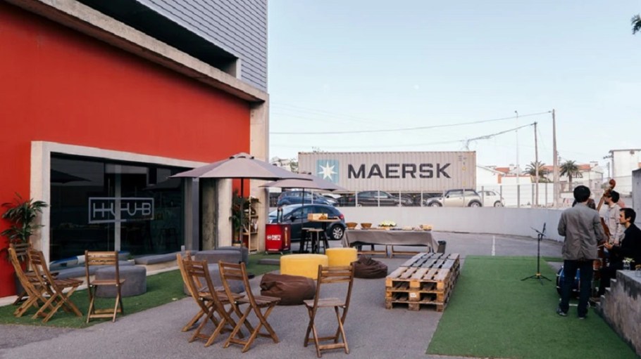 Maersk Makes First E-Comm Tech Acquisition, Updates Guidance