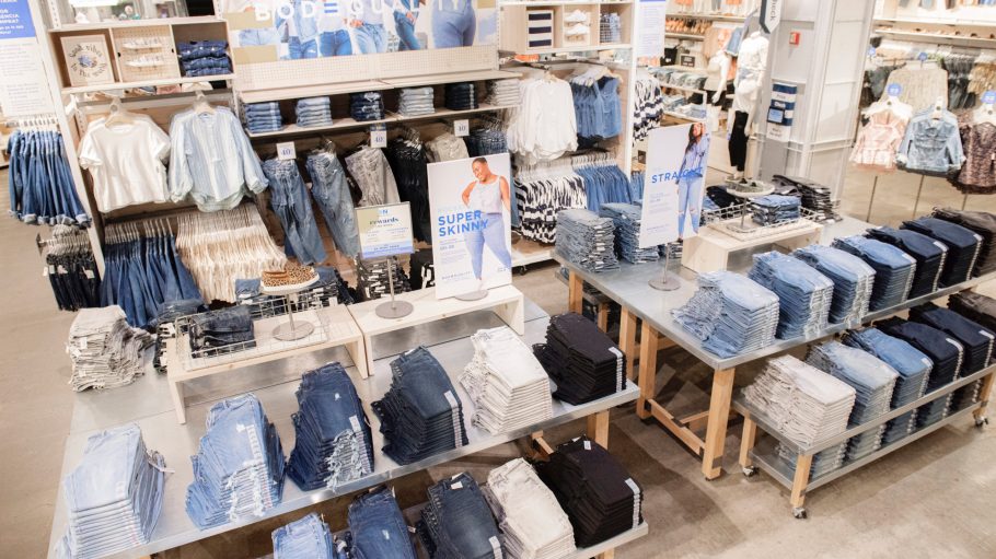 Gap Inc. continued in its efforts to reduce its usage of water, energy and single-use plastic in 2020.
