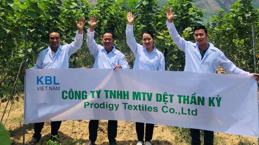 Kraig Biocraft, a spider silk producer, delivered the first fabric samples to Spydasilk Enterprises after its Vietnam textile mill reopened.