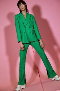 Standout Trends From the 2021 New York Trade Shows: COTEIRE. Retro Suiting: Tara Jarmon.