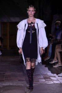 Simone Rocha RTW Spring 2022