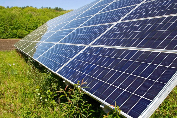 solar panels carbon offsets