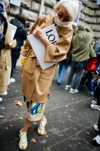 Street Style at Paris Fashion Week Spring 2022