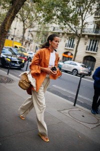 Street Style at Paris Fashion Week Spring 2022