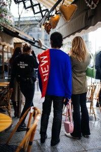 Street Style at Paris Fashion Week Spring 2022