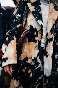 Street Style at Paris Fashion Week Spring 2022