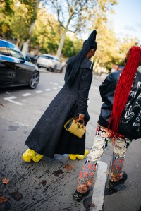 Street Style at Paris Fashion Week Spring 2022
