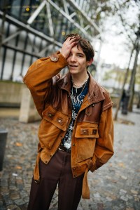 Street Style at Paris Fashion Week Spring 2022
