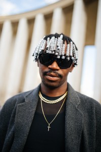 Street Style at Paris Fashion Week Spring 2022