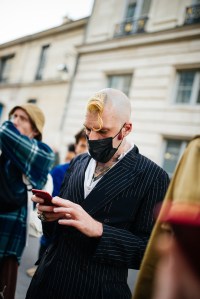 Street Style at Paris Fashion Week Spring 2022