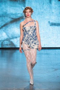 Yuhan Wang RTW Spring 2022