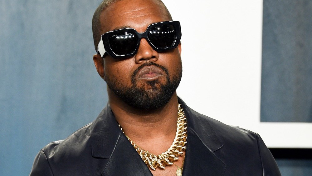 Walmart has responded to a lawsuit brought against it by Kanye West and his Yeezy brand over a knockoff Foam Runner the retailer offered on its site