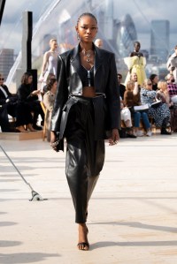 Alexander McQueen RTW Spring 2022