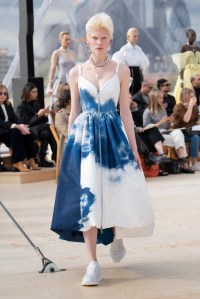 Alexander McQueen RTW Spring 2022