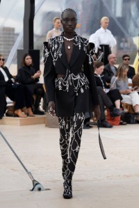 Alexander McQueen RTW Spring 2022