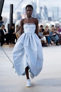 Alexander McQueen RTW Spring 2022
