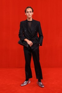 Balenciaga RTW Spring 2022