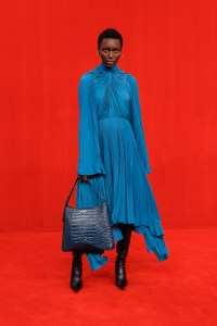 Balenciaga RTW Spring 2022