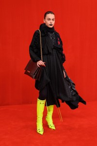 Balenciaga RTW Spring 2022