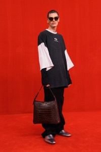 Balenciaga RTW Spring 2022