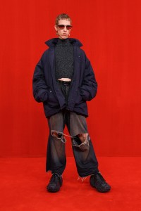 Balenciaga RTW Spring 2022