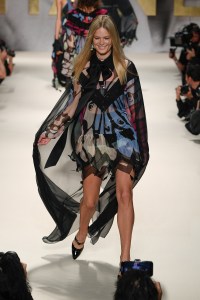 Chanel RTW Spring 2022