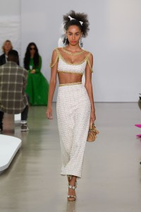 Giambattista Valli RTW Spring 2022