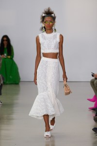 Giambattista Valli RTW Spring 2022