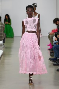 Giambattista Valli RTW Spring 2022