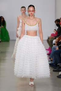 Giambattista Valli RTW Spring 2022