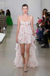 Giambattista Valli RTW Spring 2022