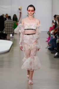 Giambattista Valli RTW Spring 2022