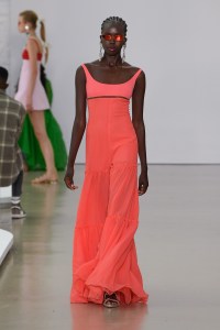 Giambattista Valli RTW Spring 2022