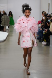 Giambattista Valli RTW Spring 2022