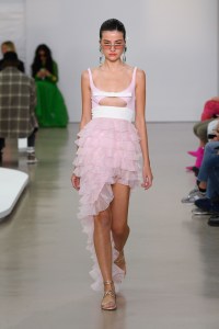 Giambattista Valli RTW Spring 2022